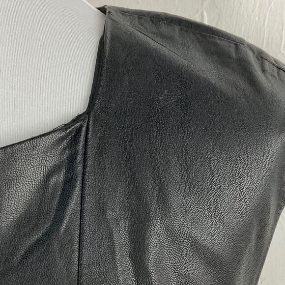 Mossimo Black Faux Leather Capped Sleeve Career Sheath Dress 10 - Picture 2 of 7